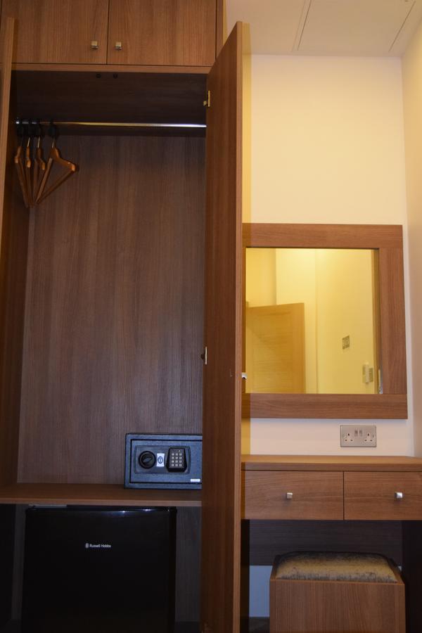 London Kings Hotel Dış mekan fotoğraf