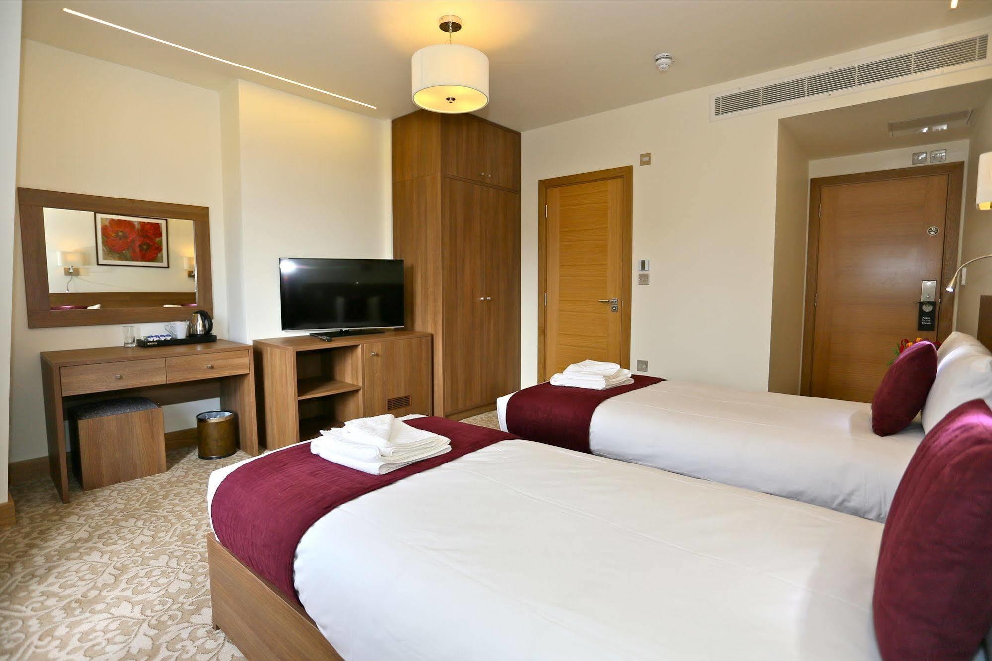 London Kings Hotel Dış mekan fotoğraf